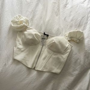 Windsor white zipped cropped top